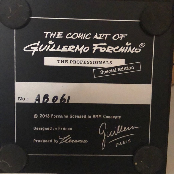 Sculpture - Picture 2 of 7